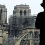 Как коронавирус и мародерство мешают восстановлению Собора Парижской Богоматери