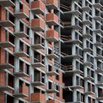 «Укрбуд» выступает против завершения строительства своих замороженных жилых комплексов