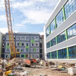 В городах с высокой рождаемостью построят дополнительные школы