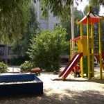 В Запорожье завысили стоимость ремонта детских площадок