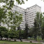 Землю больницы скорой помощи освободили от незаконной торговли