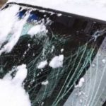 ЖЭК застройщика оштрафовали за рухнувший на машину снег