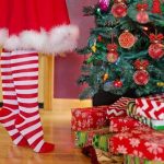 Курьезы: почему американские дети в Рождество ищут на елке огурец